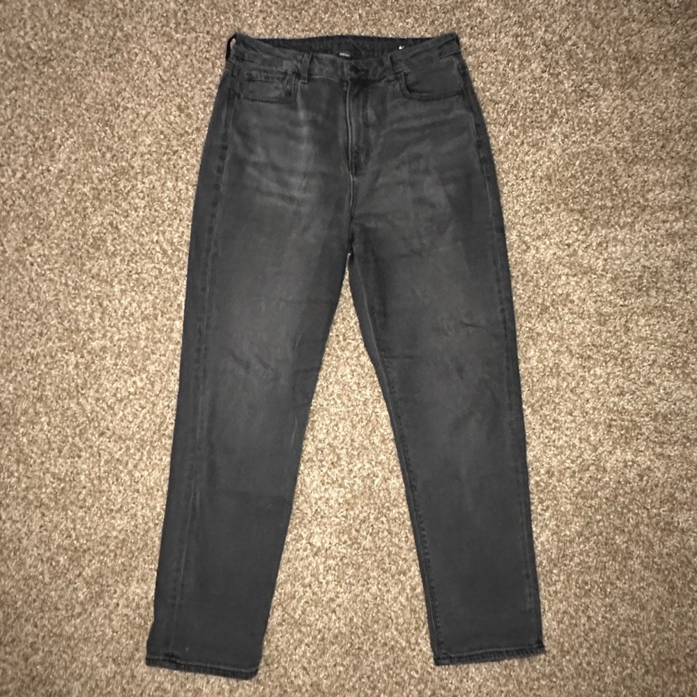 American Eagle - Women’s Curvy Mom Jeans